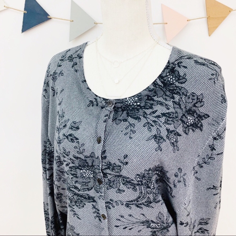 {JNY} Floral Lattice Cardigan w/Dolman Sleeves